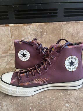 Converse Chuck 70 High ‘Heritage  detail High-Top Sneakers with Multicolor Laces
